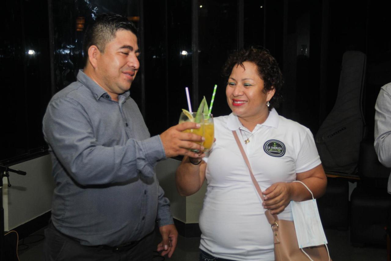 Hostal Puerto Terraza Yurimaguas Buitenkant foto